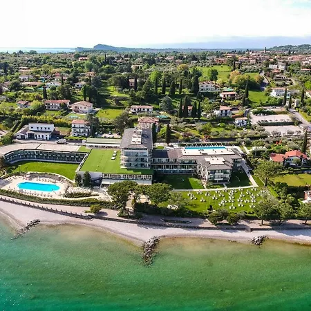 Park Casimiro Hotel 4*