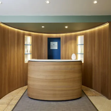 Park Casimiro Hotel 4*